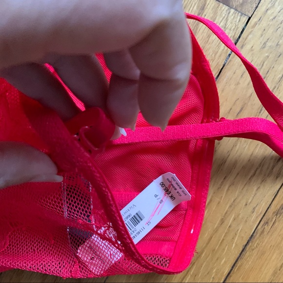 Victoria’s Secret red plunge bustier - Picture 5 of 5